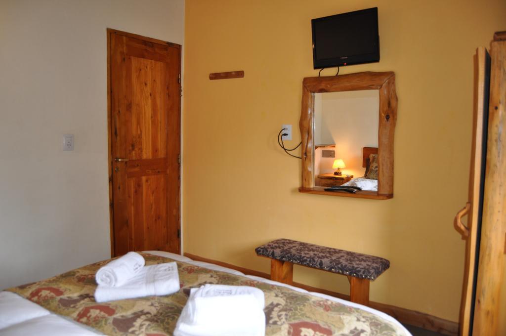Apart Samay Hue Bungalows Dina Huapi Exterior photo