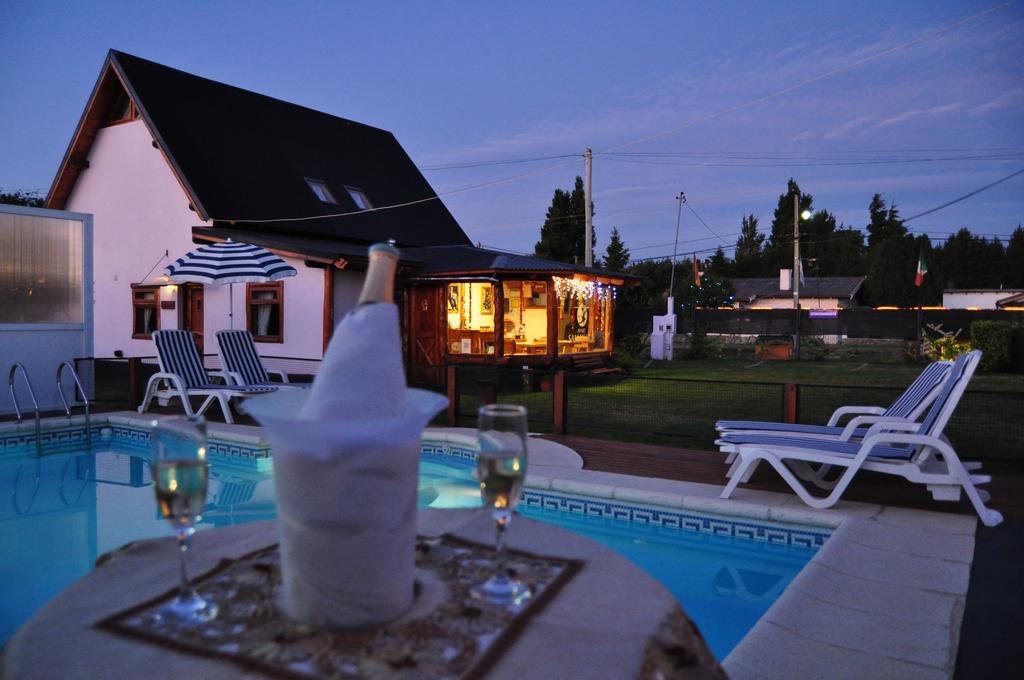 Apart Samay Hue Bungalows Dina Huapi Exterior photo